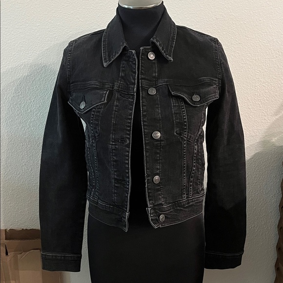 Mango Jackets & Blazers - MNG Mango black distressed cropped jean denim jacket 98% cotton/2% elastane sz S